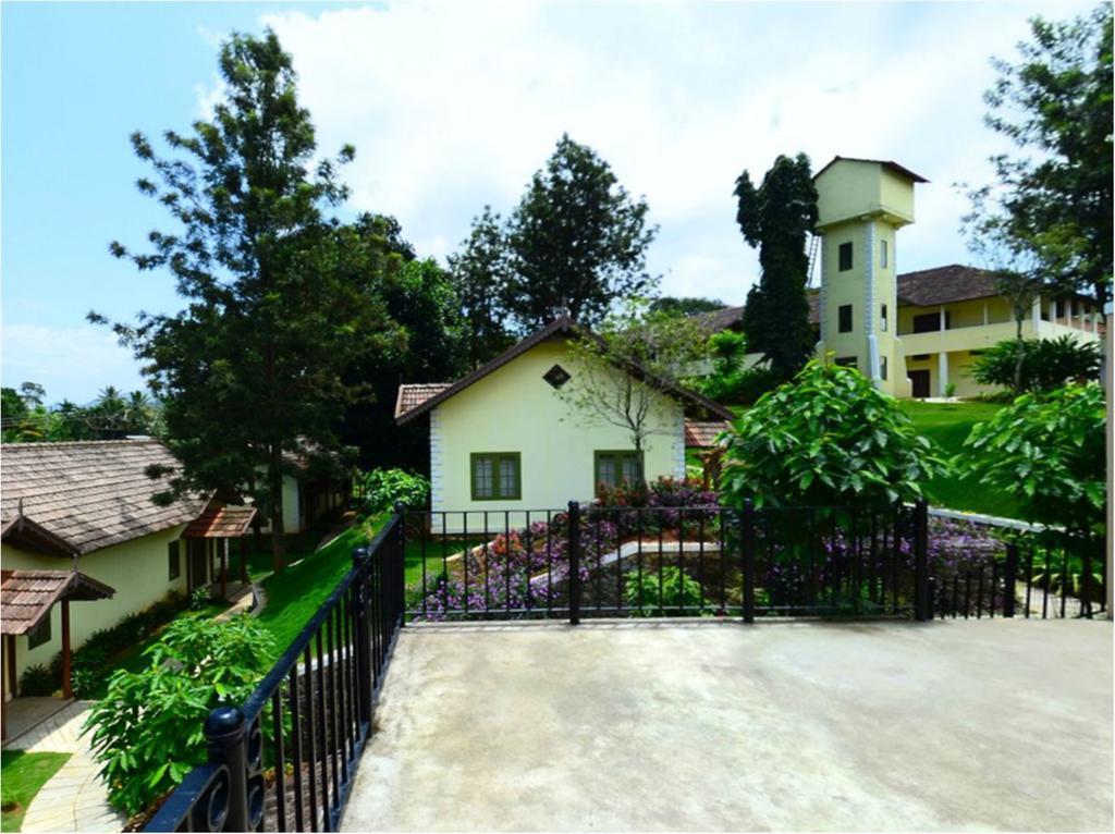 Springdale Heritage Thekkady Exterior photo